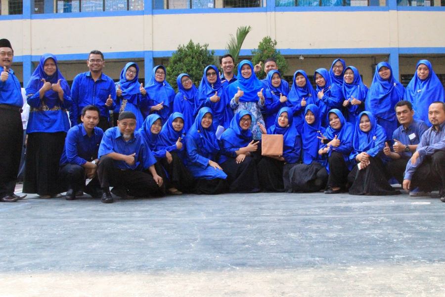 Tim Movin SMK Motivasi Insani Tunjukkan Kreativitas dan Semangat Berkarya